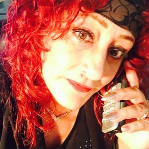 Meet your Posher, Yolanda